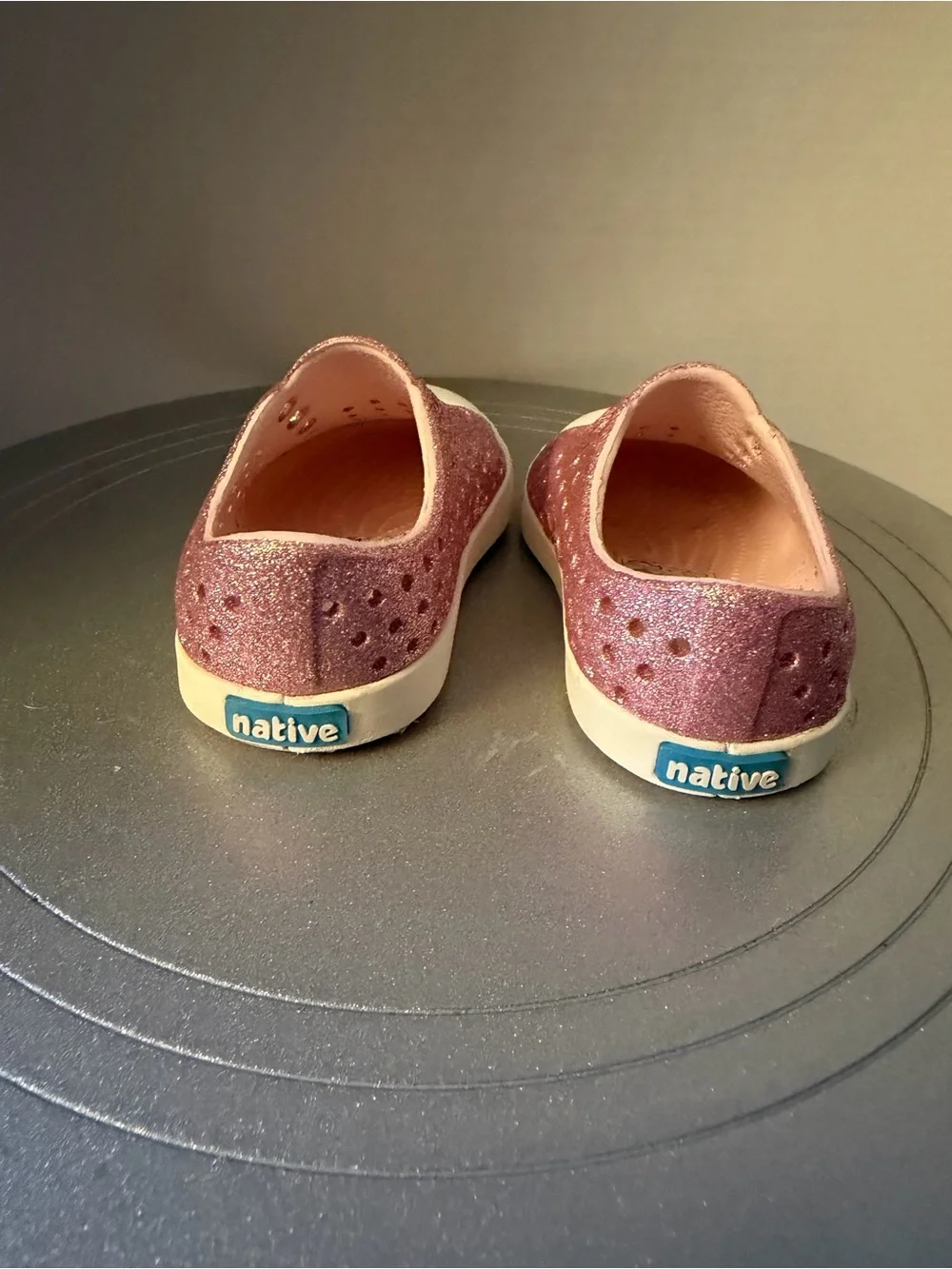 Native Shoes Jefferson Water Shoes Pink Glitter Sz Girls C4
